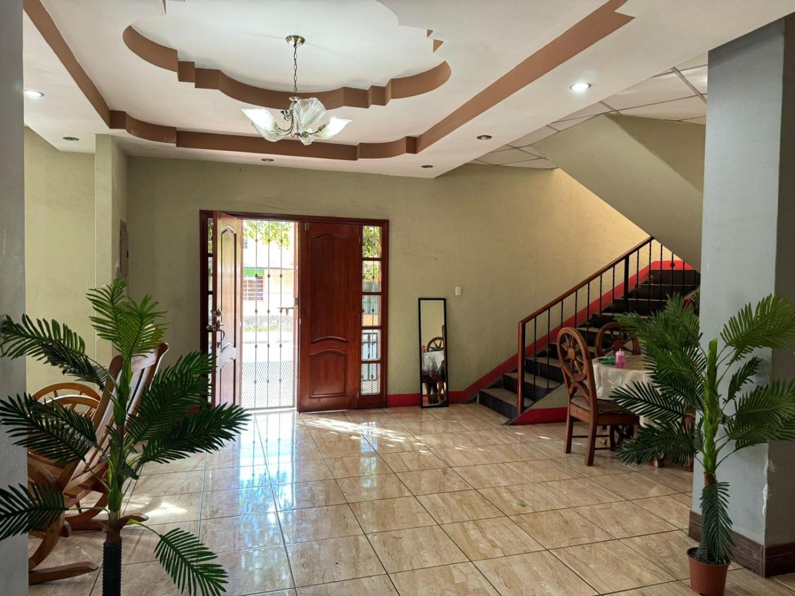 Villalobos Hotel Managua Exterior photo